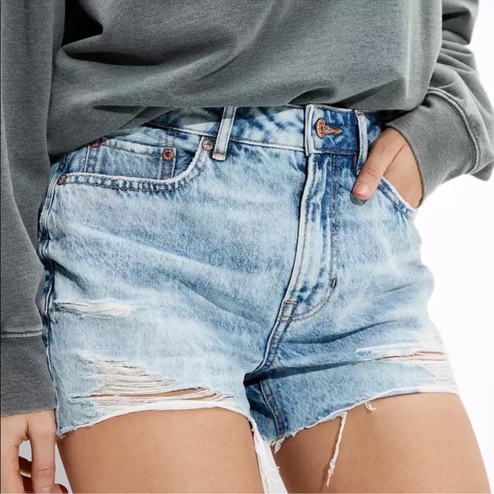AE High Waisted Denim Tomgirl Midi Short